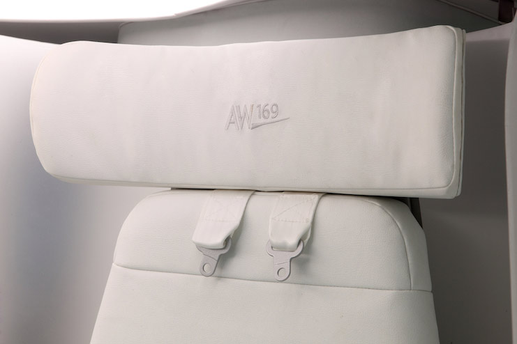 L+W_AW169_Stream_Cabin_detail_1