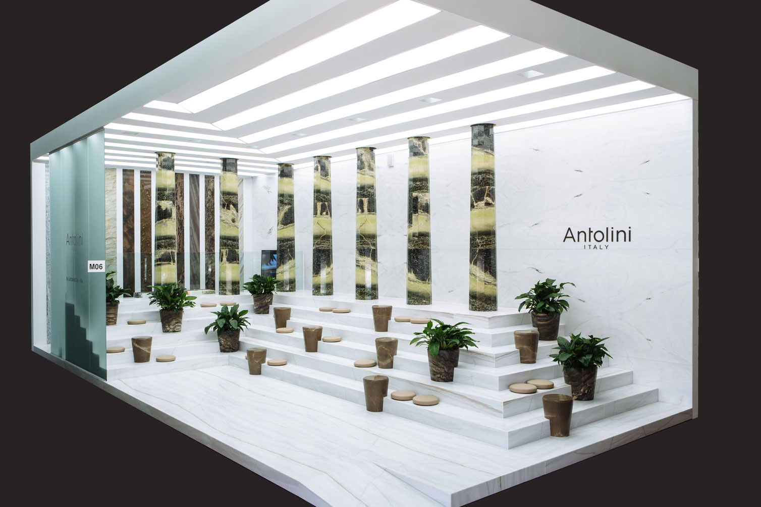 L+W_Antolini_Agora_SaloneDelMobile_booth1