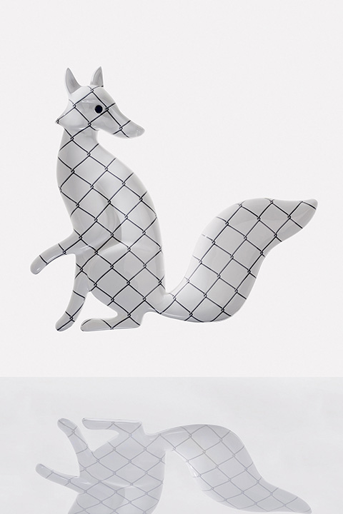 Wall ceramic sculptures portraying the urban animals of tomorrow