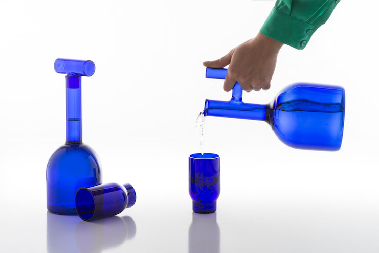 Borosilicate tableware collection inspired by water system pipes