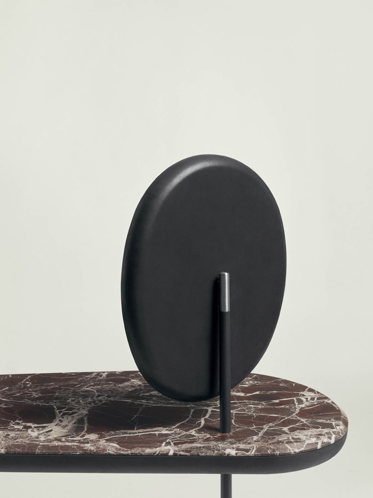 Pebble_vanity_desk_marble_details_living_divani