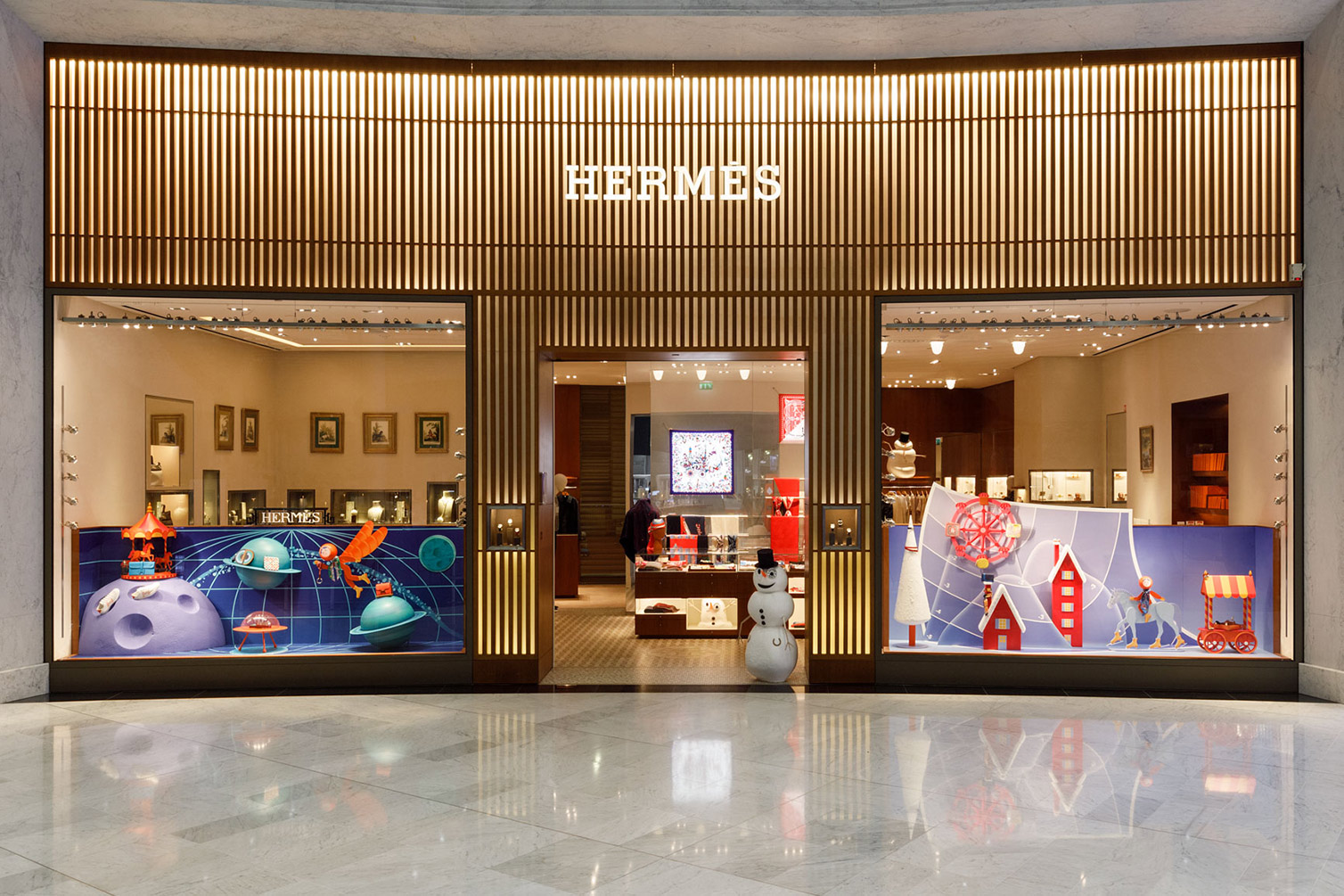 L+W_Hermes_Window_Display_CDG_2022