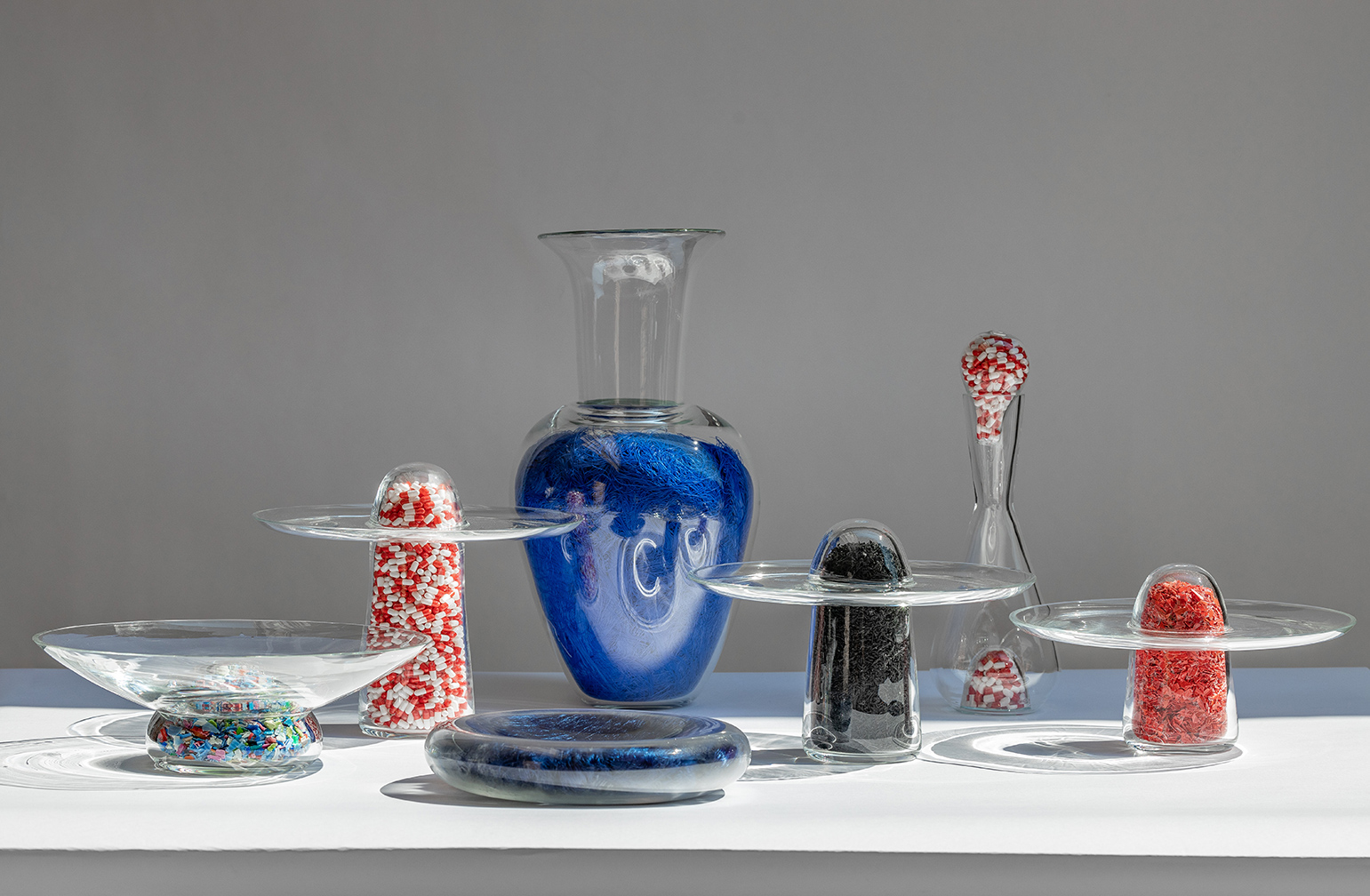 A contemporary vanitas shedding awareness on the impact humankind has had on Earth