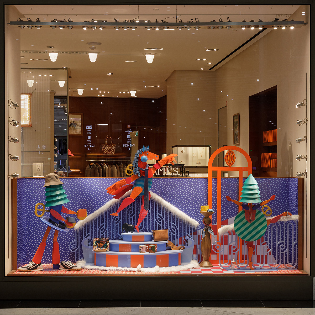 sq_Faubourg_at_Play_-Hermes_Paris_Roissy_Credit_Charles_Maze031