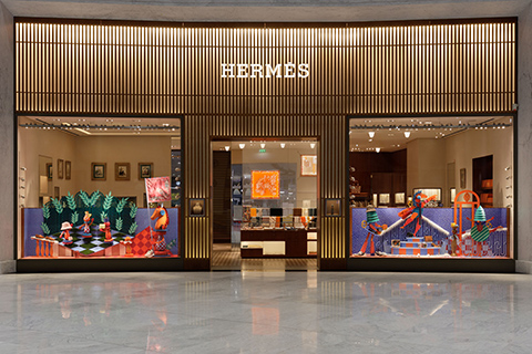 Welcome to Hermès Faubourg, a whimsical realm where products and stories blend in playful harmony