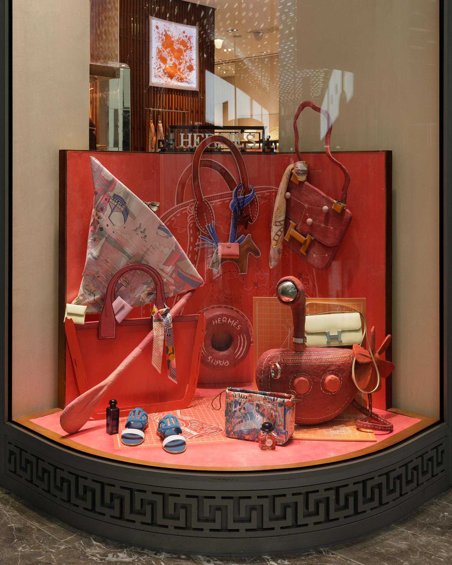 Hermes_Q1:2026_Everyday_Wonder_in_the_move_ 23